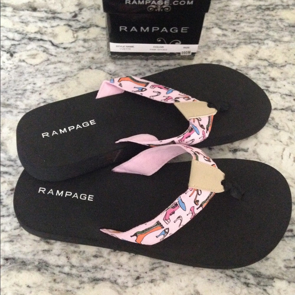Rampage flip flops, NWOT